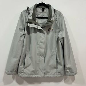 L.L. Bean Jacket Rain Shell Size L